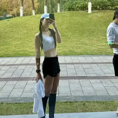 顾洋思